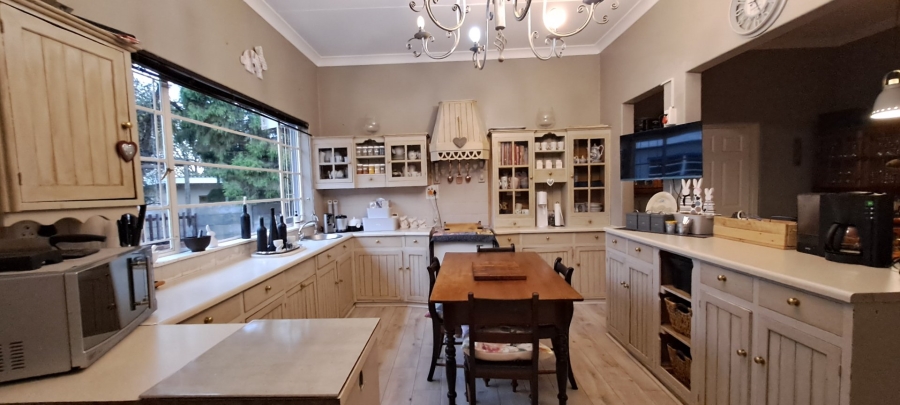 6 Bedroom Property for Sale in Panorama Free State